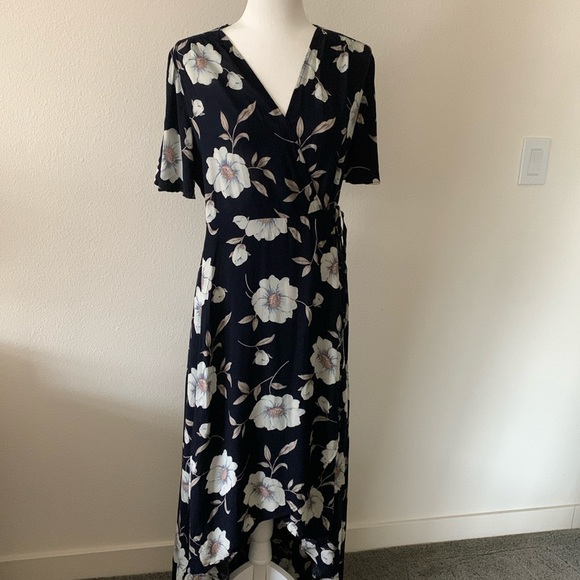 Lulu’s Lake Como Navy Blue Floral Print High-Low Wrap Dress - Picture 2 of 9